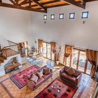 Вилла в Испании, Андалусия, 878 кв.м.