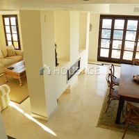 Flat in Spain, Andalucia, 220 sq.m.