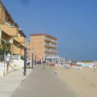 Apartment at the first line of the sea / lake in Spain, Comunitat Valenciana, Alicante, 60 sq.m.