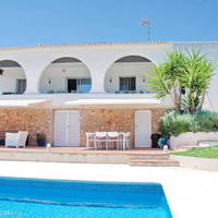 Villa in Spain, Comunitat Valenciana, Alicante, 300 sq.m.