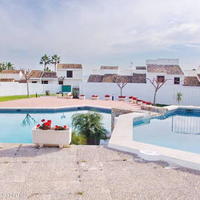 Townhouse at the first line of the sea / lake in Spain, Comunitat Valenciana, Alicante, 170 sq.m.