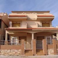 Townhouse at the first line of the sea / lake in Spain, Comunitat Valenciana, Alicante, 110 sq.m.