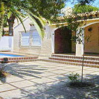 Villa in Spain, Comunitat Valenciana, Alicante, 150 sq.m.