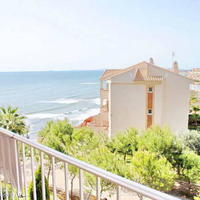 Flat at the first line of the sea / lake in Spain, Comunitat Valenciana, Alicante, 95 sq.m.