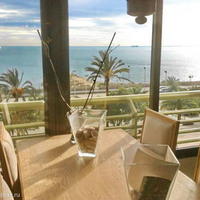 Flat at the first line of the sea / lake in Spain, Comunitat Valenciana, Alicante, 93 sq.m.