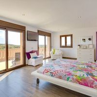 Вилла в Испании, Кастилия и Леон, Монсон-де-Кампос, 610 кв.м.