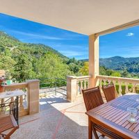 Villa in Spain, Balearic Islands, Palma, 140 sq.m.