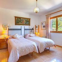 Villa in Spain, Balearic Islands, Palma, 140 sq.m.