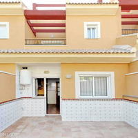 Villa in Spain, Comunitat Valenciana, Alicante, 90 sq.m.
