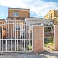 House in Spain, Comunitat Valenciana, Alicante, 90 sq.m.