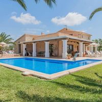 House in Spain, Castile and Leon, Monzon de Campos, 400 sq.m.