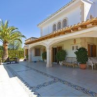 Вилла в Испании, Кастилия и Леон, Монсон-де-Кампос, 211 кв.м.