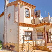 Villa in Spain, Comunitat Valenciana, Alicante, 120 sq.m.