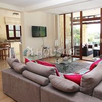 Villa in Republic of Cyprus, Eparchia Pafou, 200 sq.m.