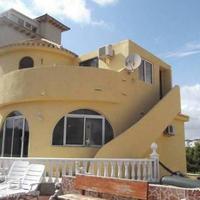 Villa in Spain, Comunitat Valenciana, Alicante, 130 sq.m.