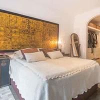 Апартаменты в центре города в Испании, Каталония, Барселона, 180 кв.м.