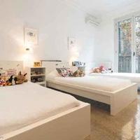 Апартаменты в центре города в Испании, Каталония, Барселона, 180 кв.м.