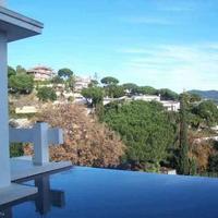 Вилла в пригороде в Испании, Каталония, Багур, 600 кв.м.