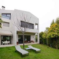 Villa in Spain, Catalunya, Begur, 900 sq.m.