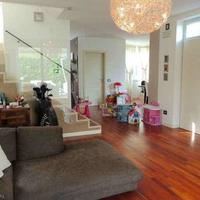 Вилла в Италии, Гарда, 285 кв.м.