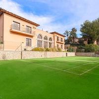 Villa in Spain, Balearic Islands, Palma, 2000 sq.m.