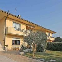 Вилла в Италии, Гарда, 260 кв.м.