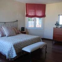 Villa in Spain, Catalunya, Barcelona, 280 sq.m.