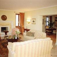 Villa in Italy, Palau, 550 sq.m.