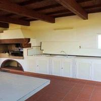 Вилла в Италии, Пьенца, 750 кв.м.