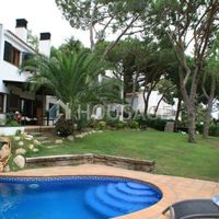 Villa in Spain, Catalunya, Girona, 260 sq.m.