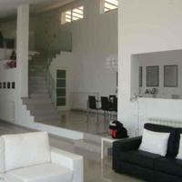 Villa in Spain, Catalunya, Girona, 317 sq.m.