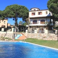 Villa in Spain, Catalunya, Lloret de Mar, 240 sq.m.
