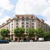 Апартаменты в центре города в Испании, Каталония, 150 кв.м.