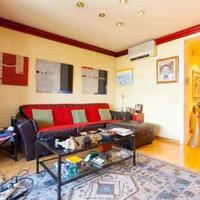 Апартаменты в центре города в Испании, Каталония, 150 кв.м.