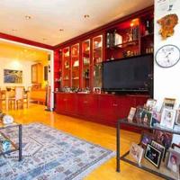 Апартаменты в центре города в Испании, Каталония, 150 кв.м.