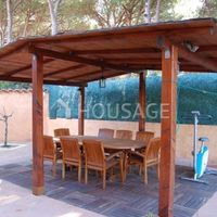 Вилла в Испании, Каталония, Льорет-де-Мар, 250 кв.м.