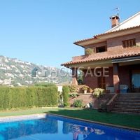 Вилла в Испании, Каталония, Льорет-де-Мар, 250 кв.м.