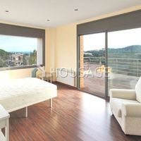 Villa in Spain, Catalunya, Lloret de Mar, 300 sq.m.