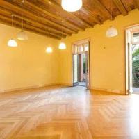 Апартаменты в центре города в Испании, Каталония, 80 кв.м.