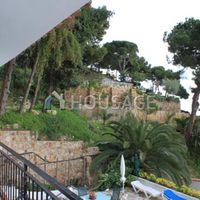 Villa in Spain, Catalunya, Lloret de Mar, 200 sq.m.