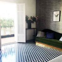 Flat in the city center in Spain, Catalunya, 140 sq.m.