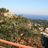 Villa in Spain, Catalunya, Lloret de Mar, 240 sq.m.