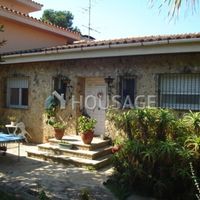 Вилла в Испании, Каталония, Льорет-де-Мар, 450 кв.м.