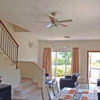 Townhouse in Republic of Cyprus, Eparchia Pafou, Nicosia, 126 sq.m.