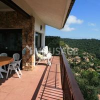 Вилла в Испании, Каталония, Льорет-де-Мар, 300 кв.м.