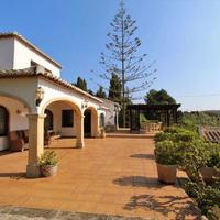Villa in Spain, Comunitat Valenciana, Alicante, 350 sq.m.
