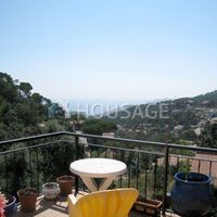 Вилла в Испании, Каталония, Льорет-де-Мар, 325 кв.м.