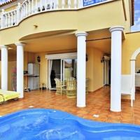 Townhouse in Spain, Canary Islands, Santa Cruz de Tenerife, 105 sq.m.