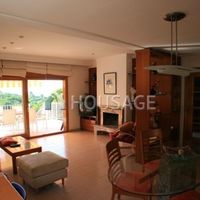 Вилла в Испании, Каталония, Льорет-де-Мар, 180 кв.м.