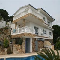 Вилла в Испании, Каталония, Льорет-де-Мар, 150 кв.м.